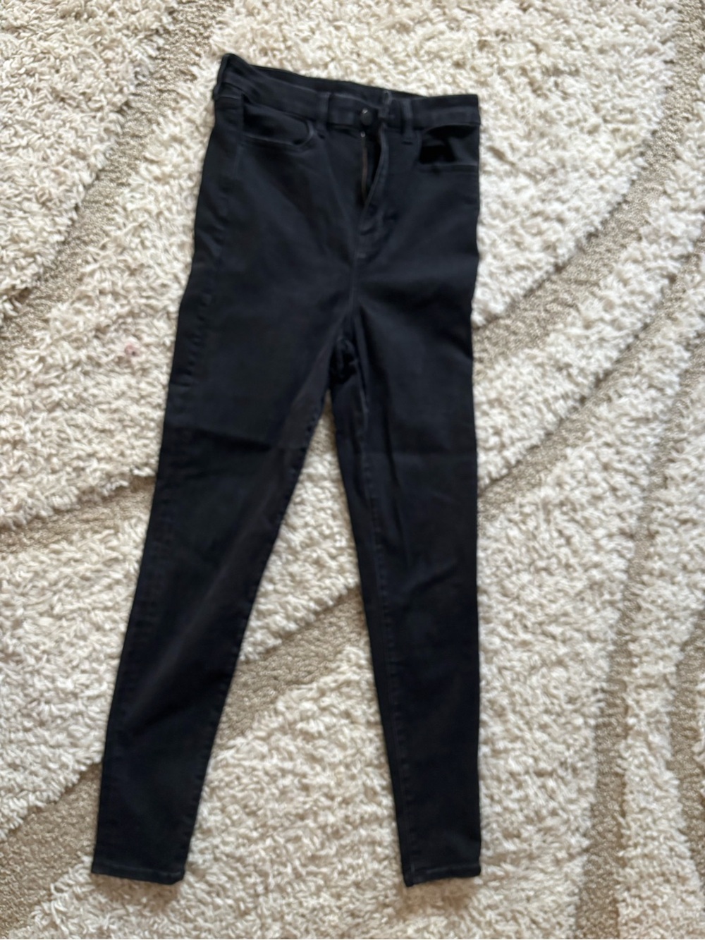 American Eagle Outfitters Black High-Rise Stretch Jeans